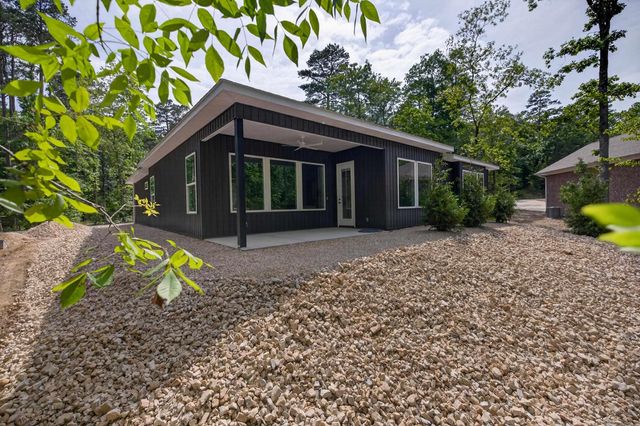 1 Tomelloso Lane, Hot Springs Village, AR 71909