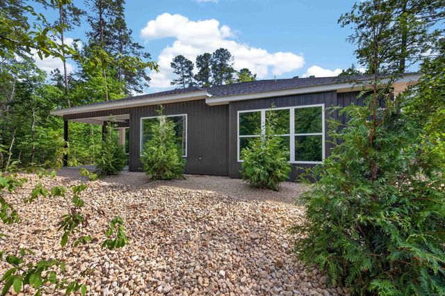 1 Tomelloso Lane, Hot Springs Village, AR 71909