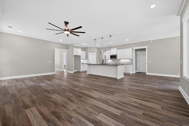 1 Tomelloso Lane, Hot Springs Village, AR 71909