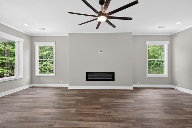 1 Tomelloso Lane, Hot Springs Village, AR 71909