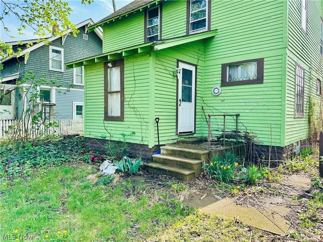 4721 Topper Avenue, Ashtabula, OH 44004