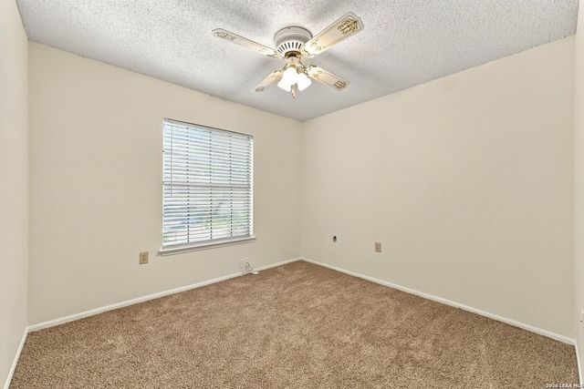 6923 Raintree Forest, San Antonio, TX 78233