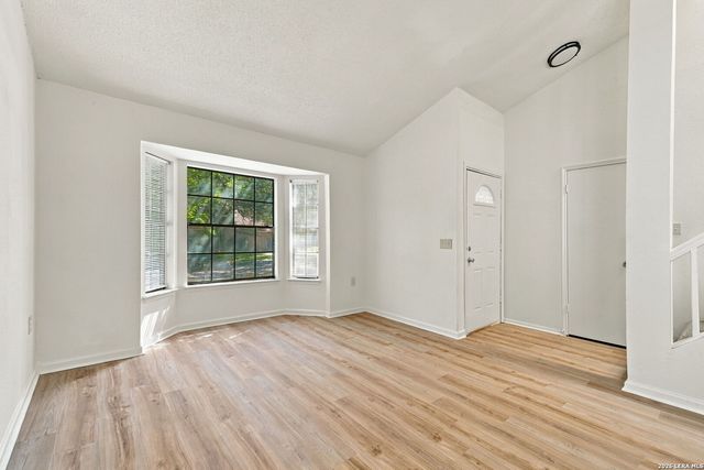 6923 Raintree Forest, San Antonio, TX 78233