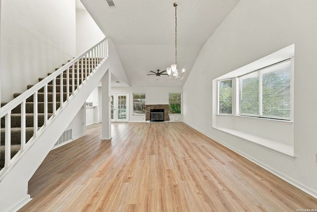 6923 Raintree Forest, San Antonio, TX 78233