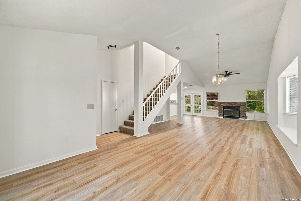 6923 Raintree Forest, San Antonio, TX 78233