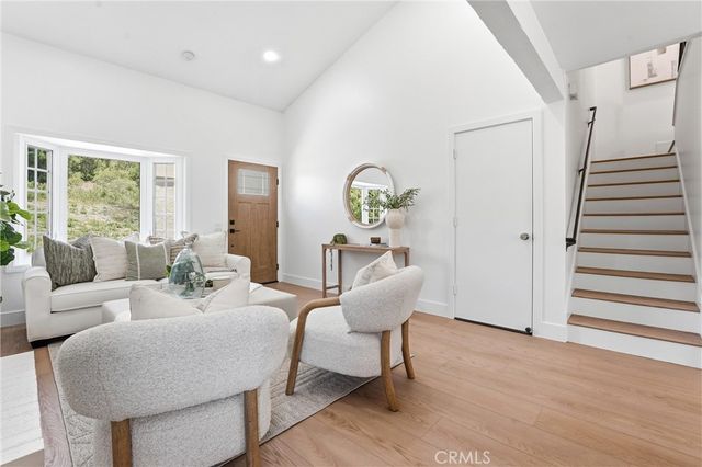 22751 Via Santiago, Mission Viejo, CA 92691