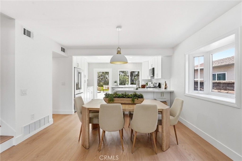Image 13 of property listing at 22751 Via Santiago, Mission Viejo, CA 92691