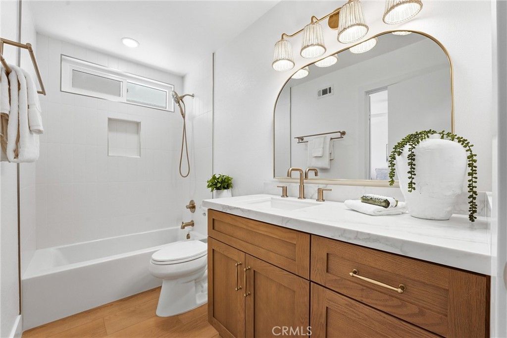 Image 23 of property listing at 22751 Via Santiago, Mission Viejo, CA 92691