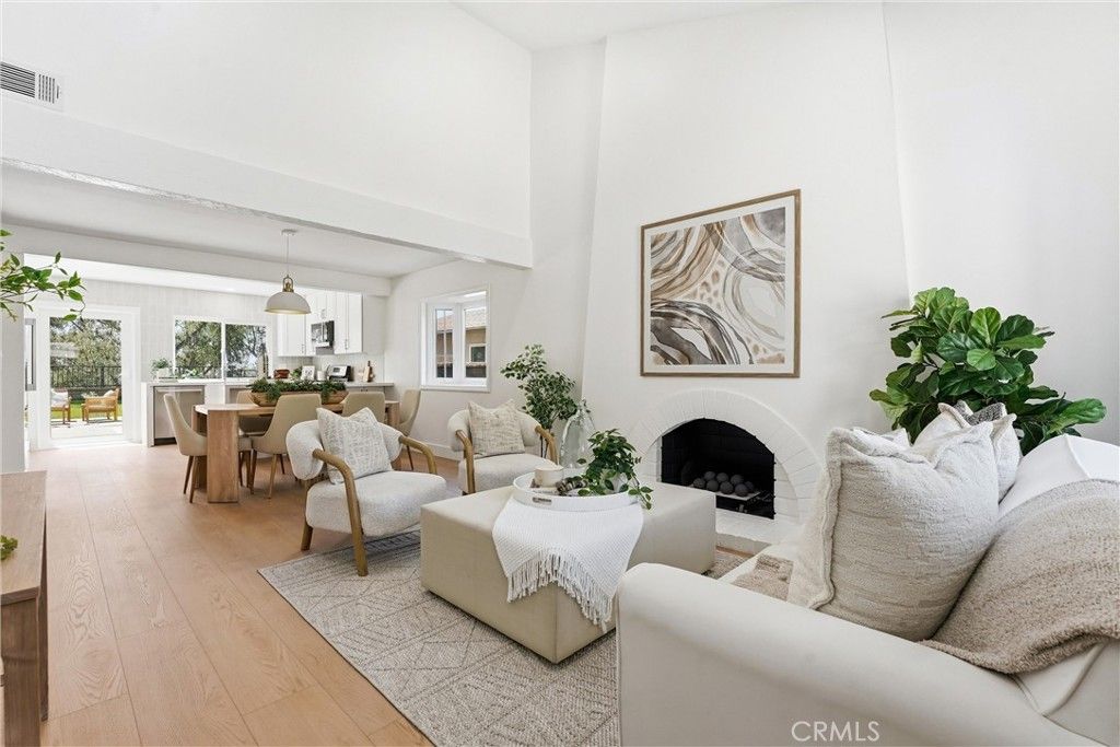 Image 5 of property listing at 22751 Via Santiago, Mission Viejo, CA 92691