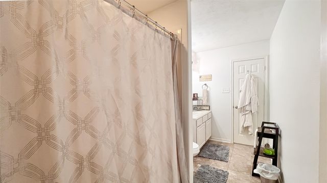 9923 Opal Rock Drive Drive, Rosharon, TX 77583