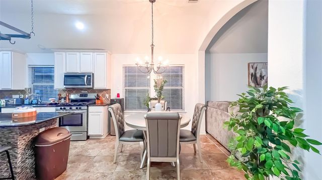 9923 Opal Rock Drive Drive, Rosharon, TX 77583