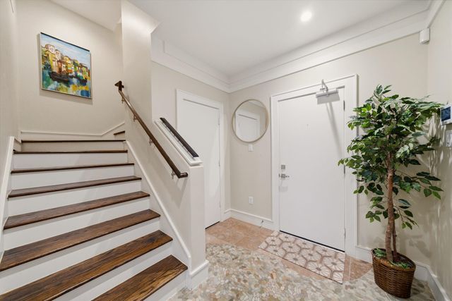 4311 Floyd Street, Houston, TX 77007