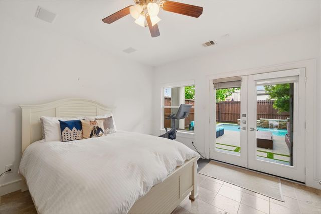 4311 Floyd Street, Houston, TX 77007