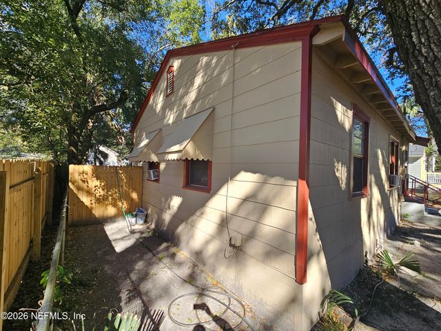 1045 WINTHROP Street, Jacksonville, FL 32206