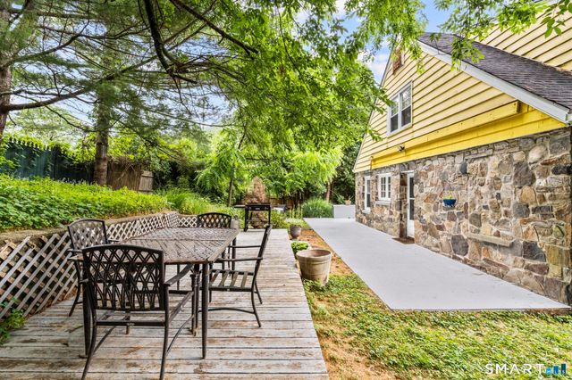 101 Sport Hill Road, Easton, CT 06612