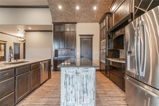 5813 Shiloh Boulevard, Oklahoma City, OK 73179