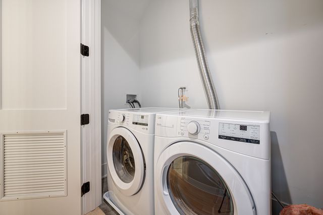 2816 N Southport Avenue 2, Chicago, IL 60657