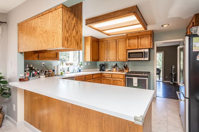 10151 Trauner Ln, Rough And Ready, CA 95975