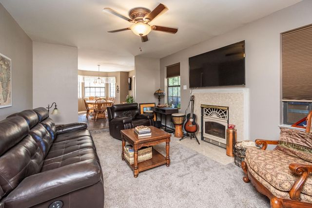 10151 Trauner Ln, Rough And Ready, CA 95975