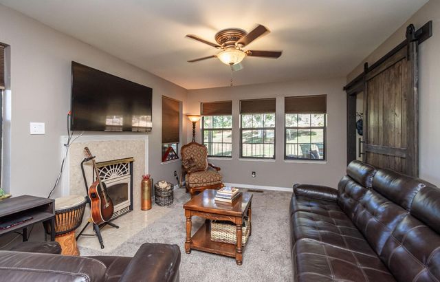 10151 Trauner Ln, Rough And Ready, CA 95975