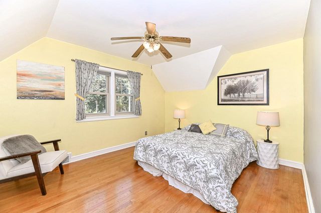 W232N6198 Waukesha AVENUE, Sussex, WI 53089