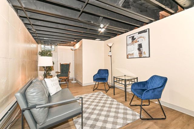W232N6198 Waukesha AVENUE, Sussex, WI 53089