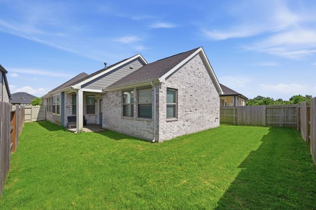17766 Tree Of Heaven, Conroe, TX 77385