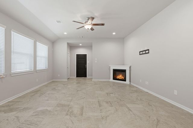 17766 Tree Of Heaven, Conroe, TX 77385