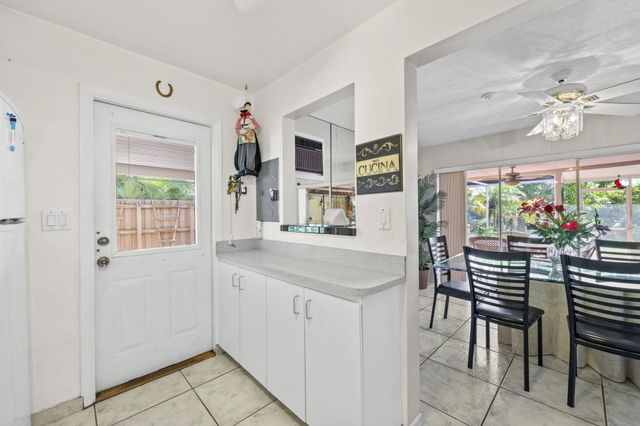 1020 NW 45th Avenue, Coconut Creek, FL 33066