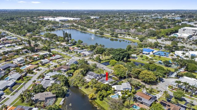 1020 NW 45th Avenue, Coconut Creek, FL 33066