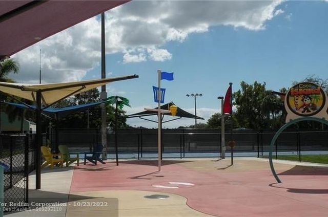 1020 NW 45th Avenue, Coconut Creek, FL 33066