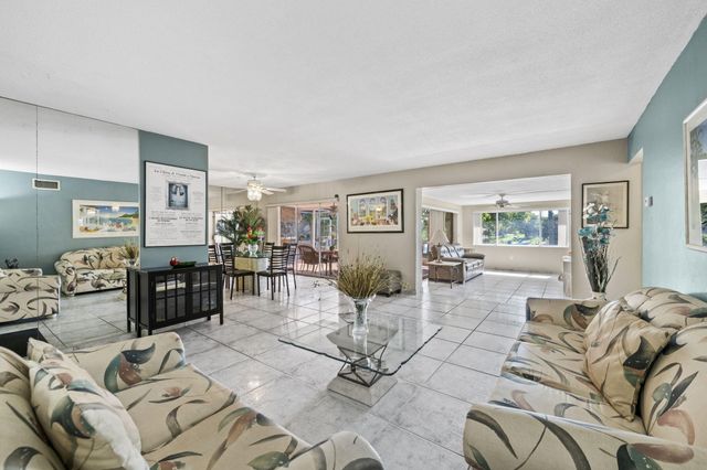1020 NW 45th Avenue, Coconut Creek, FL 33066