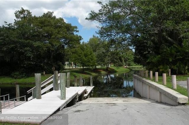 1020 NW 45th Avenue, Coconut Creek, FL 33066