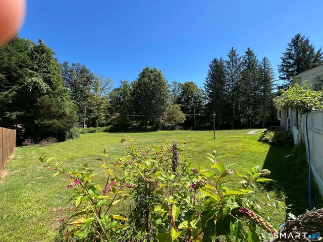 62 Old Hawleyville Road, Bethel, CT 06801