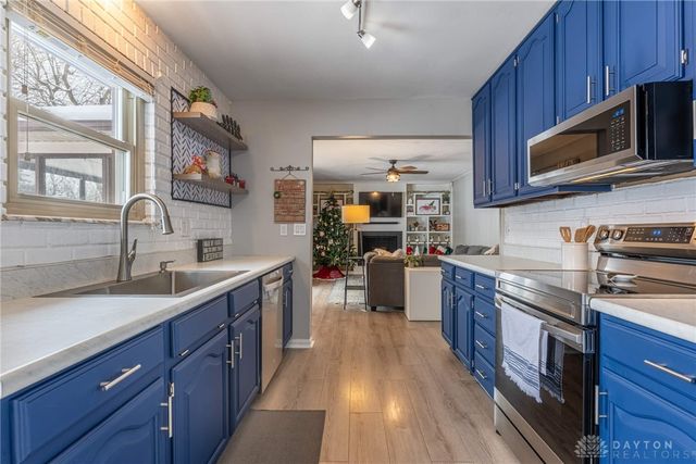 9742 Stagecoach Drive, Centerville, OH 45458