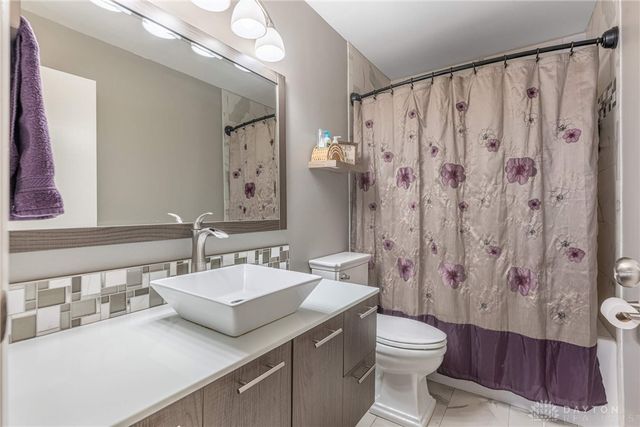 9742 Stagecoach Drive, Centerville, OH 45458