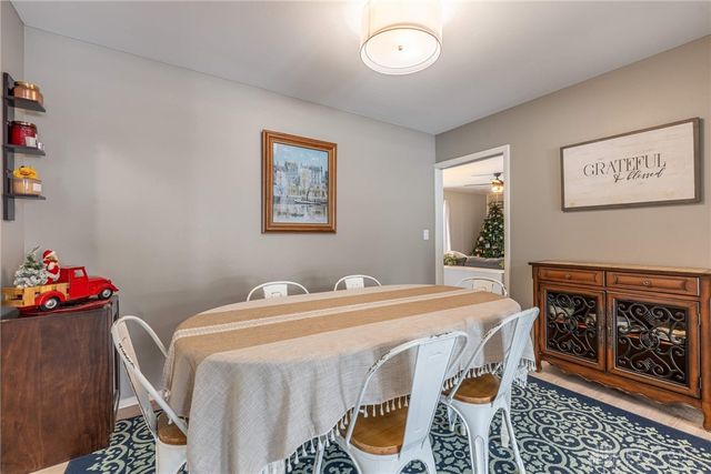 9742 Stagecoach Drive, Centerville, OH 45458