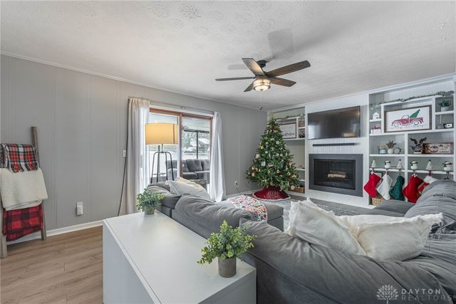 9742 Stagecoach Drive, Centerville, OH 45458