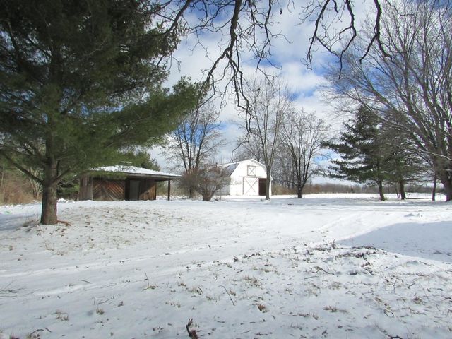 10378 Mckinley Road, Montrose, MI 48457