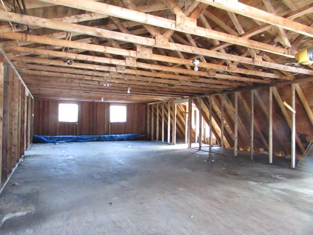 10378 Mckinley Road, Montrose, MI 48457