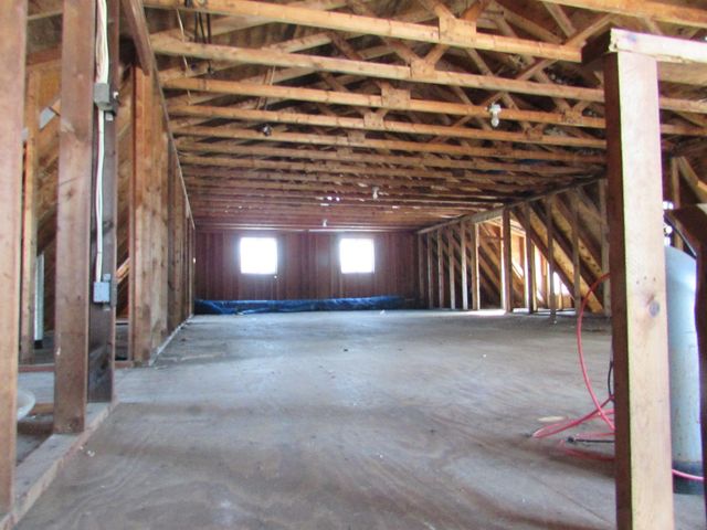 10378 Mckinley Road, Montrose, MI 48457