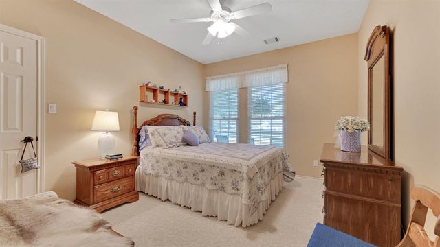 8199 Hills Parkway, Montgomery, TX 77316