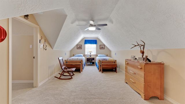 8199 Hills Parkway, Montgomery, TX 77316