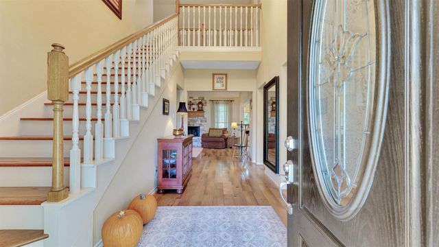 8199 Hills Parkway, Montgomery, TX 77316