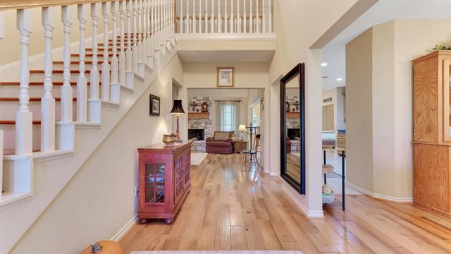 8199 Hills Parkway, Montgomery, TX 77316