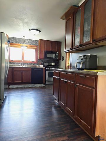 1225 CLOVER RIDGE CT, Rapid City, SD 57701