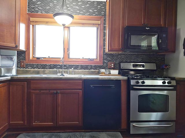 1225 CLOVER RIDGE CT, Rapid City, SD 57701
