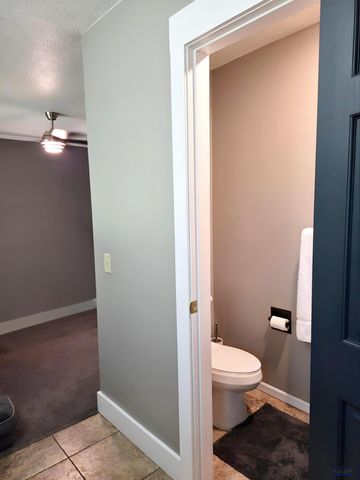 1225 CLOVER RIDGE CT, Rapid City, SD 57701