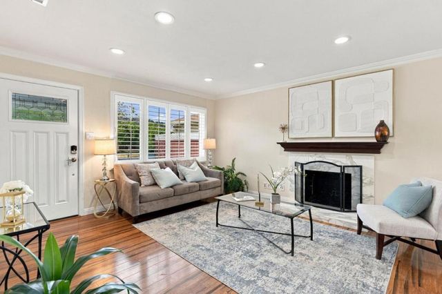 202 Hiller Street, Belmont, CA 94002