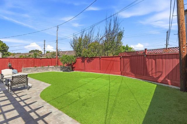 202 Hiller Street, Belmont, CA 94002